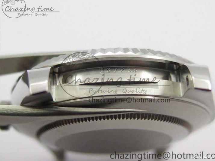 0406 Sporty DateJust 126334 SS Noob 1:1 904L Best Edition Blue Dial Diamond on Oyster Bracelet A 3164